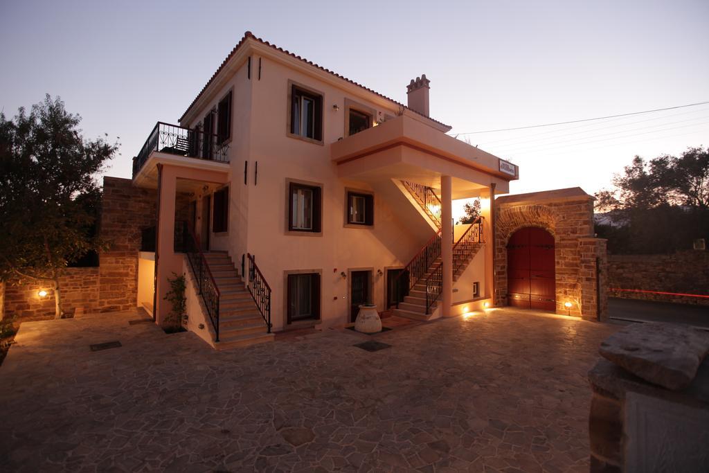 Avgerinos Hotel Kampochora  Habitación foto
